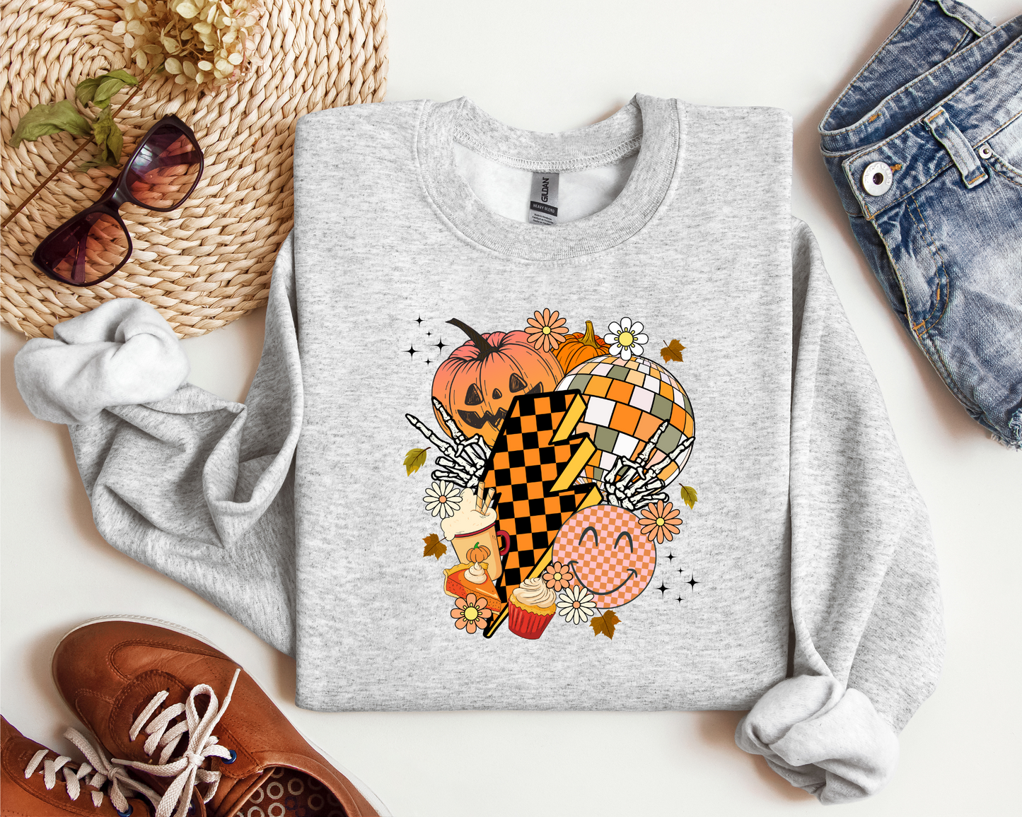 FALL RETRO SMILEY CREW