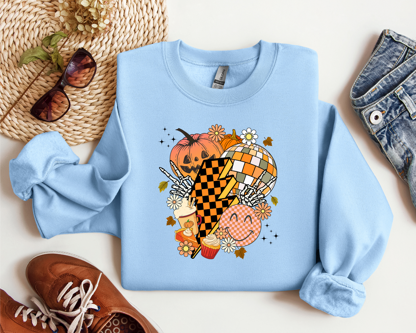 FALL RETRO SMILEY CREW