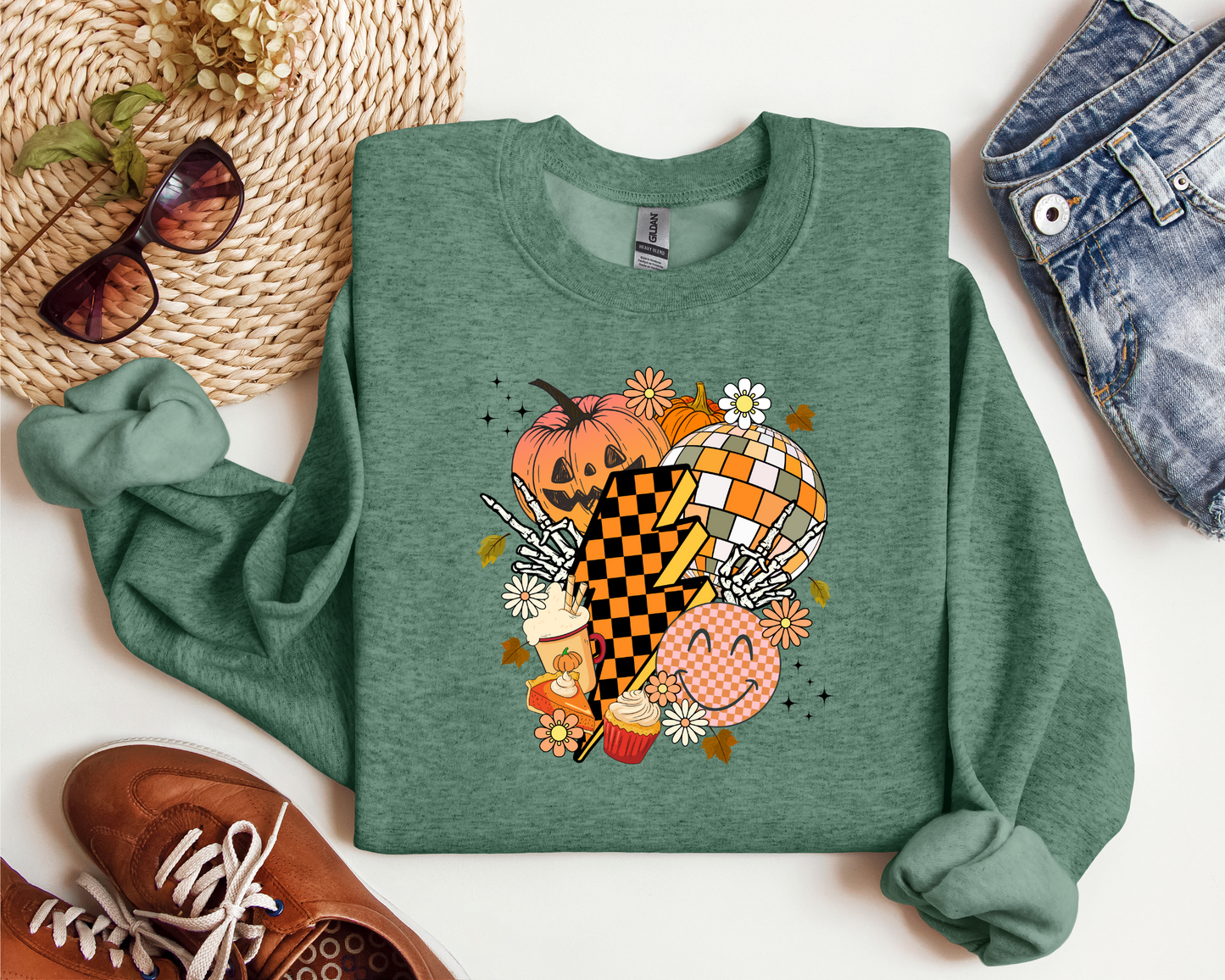 FALL RETRO SMILEY CREW