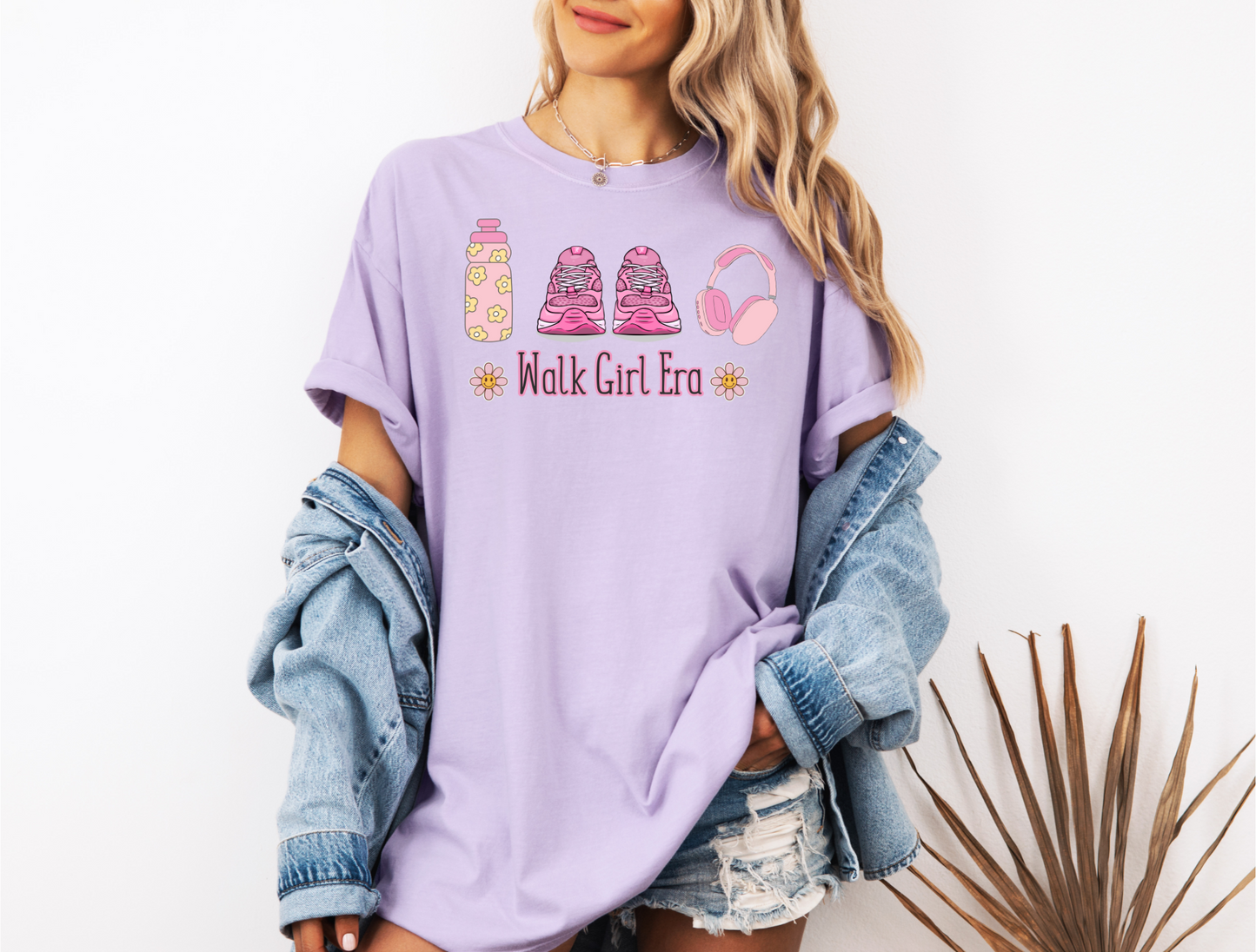 WALK GIRL ERA CC SHIRT