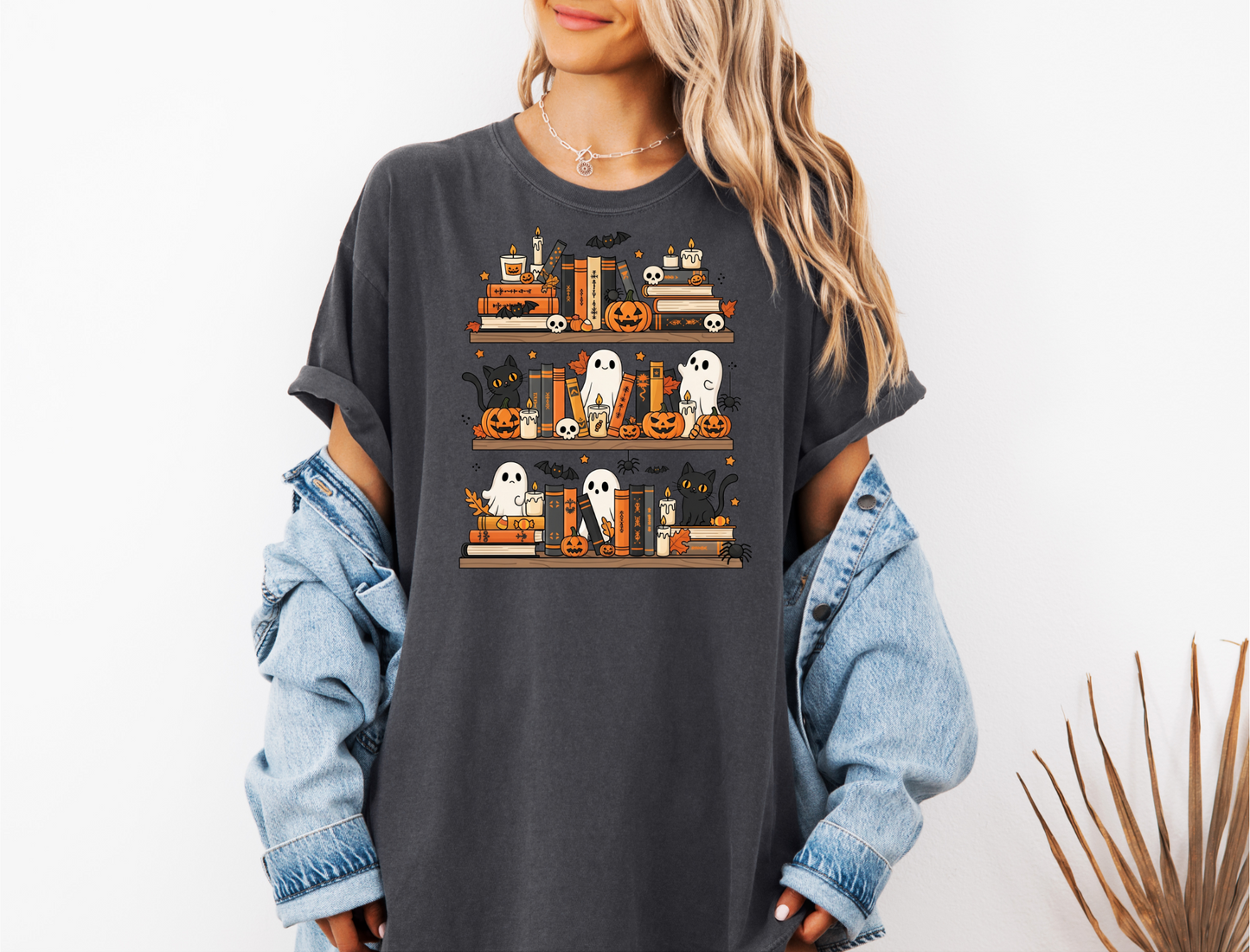 SPOOKY BOOKSHELF CC SHIRT