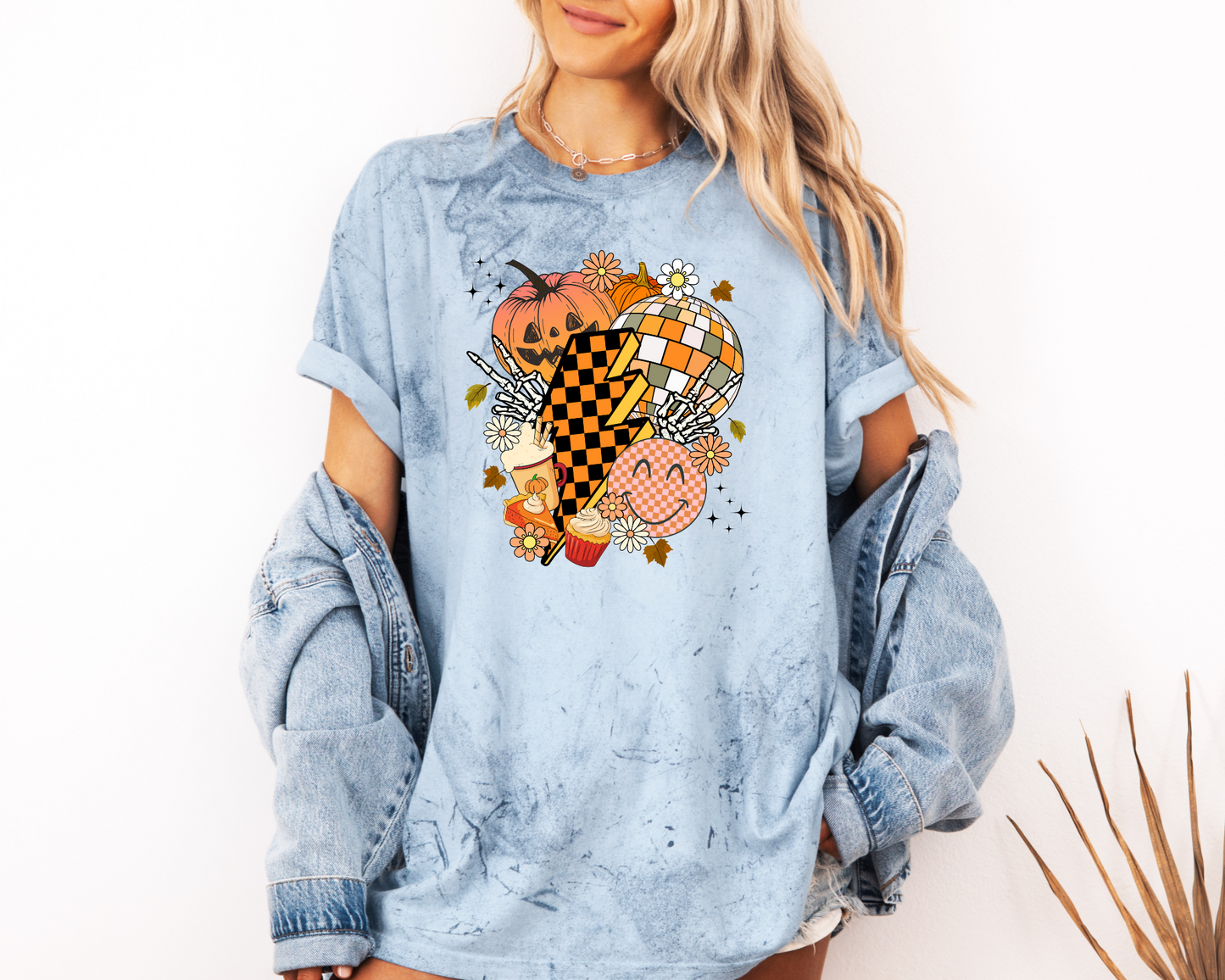 *NEW* FALL RETRO SMILEY CC SHIRT