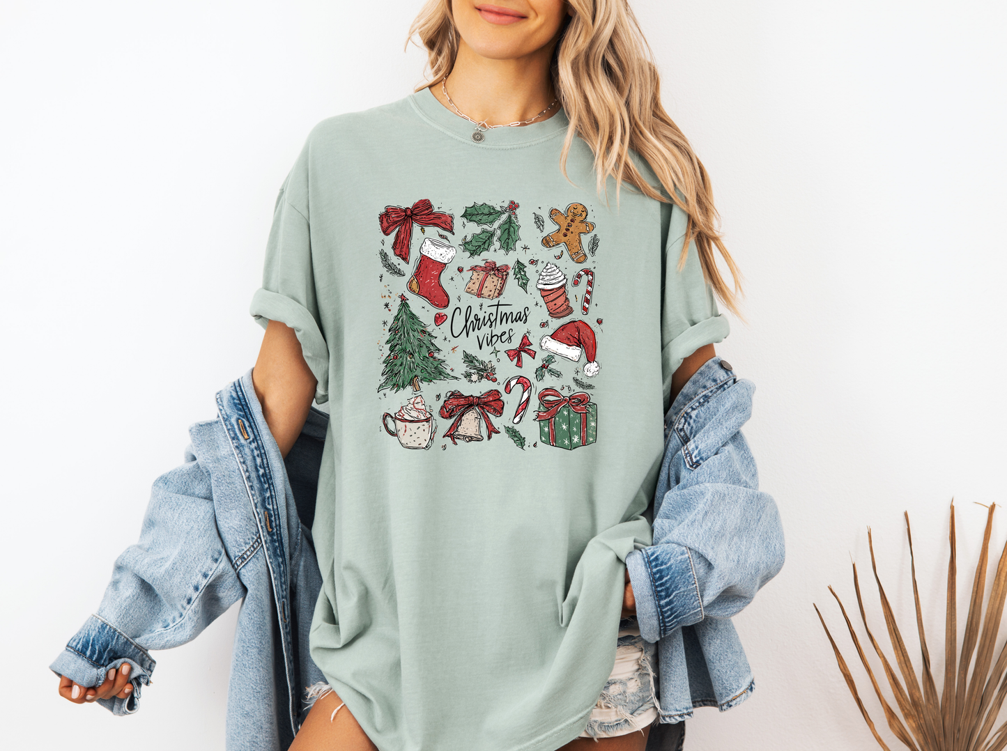 *NEW* RETRO CHRISTMAS COLLAGE CC SHIRT