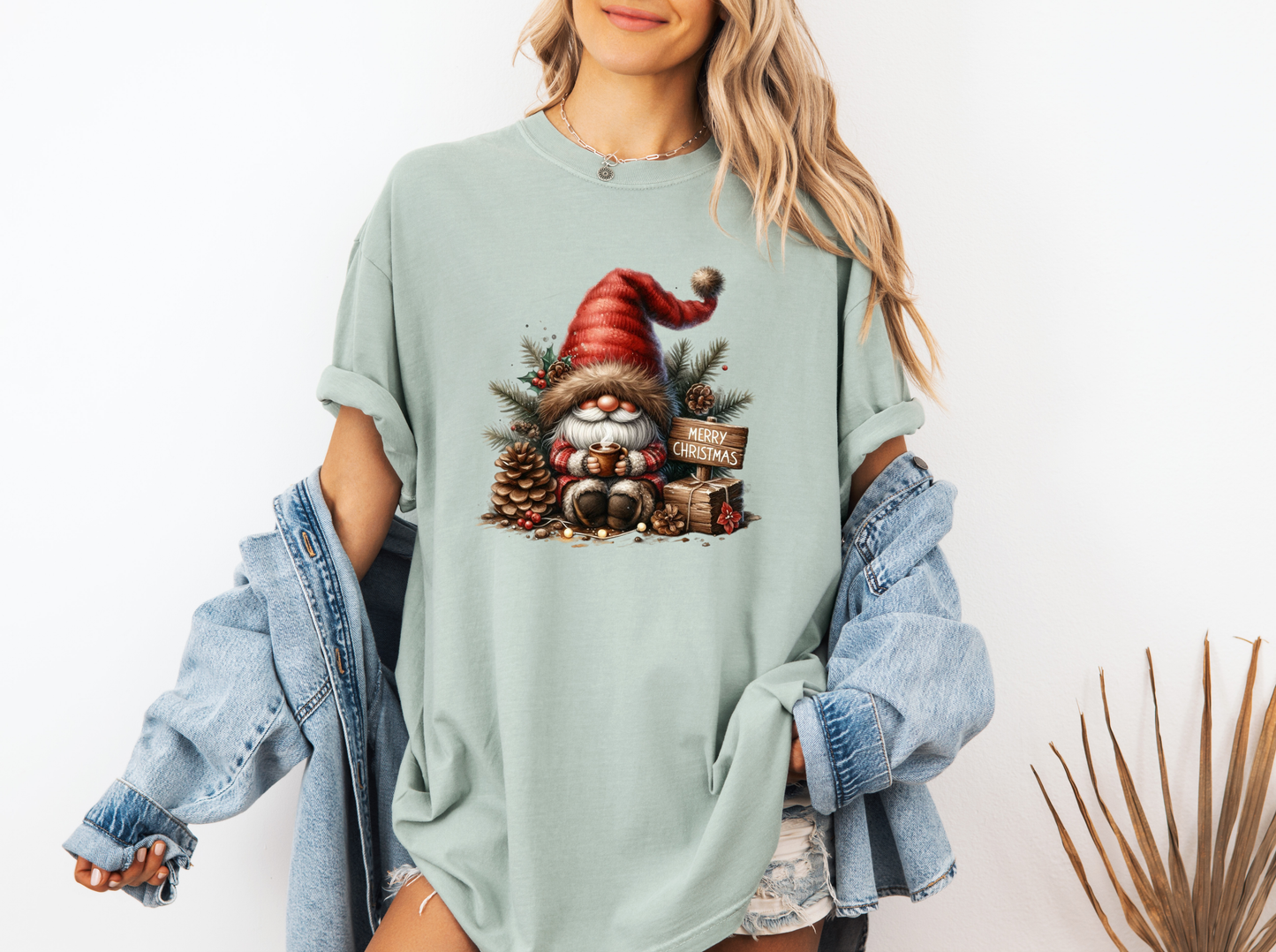*NEW* CHRISTMAS GNOME CC SHIRT