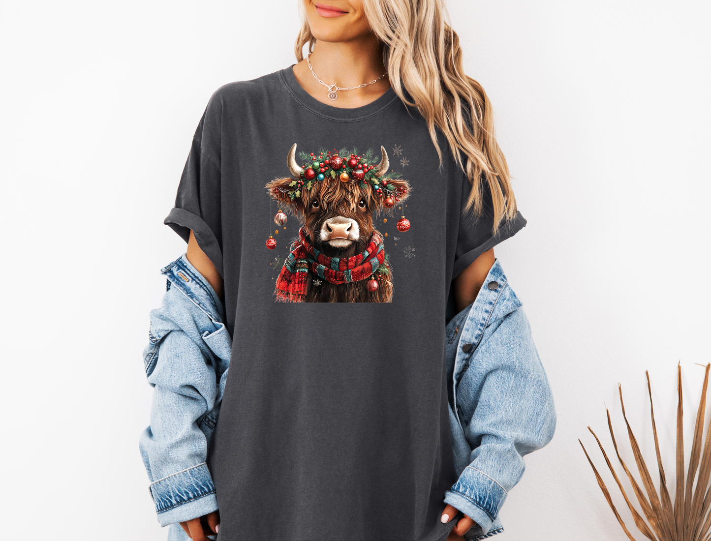 *NEW* CHRISTMAS HIGHLAND COW CC SHIRT