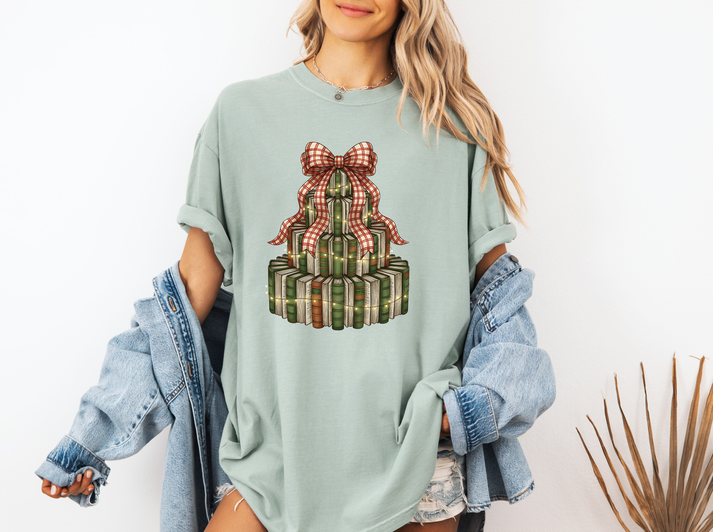 HOLIDAY BOOK CC SHIRT