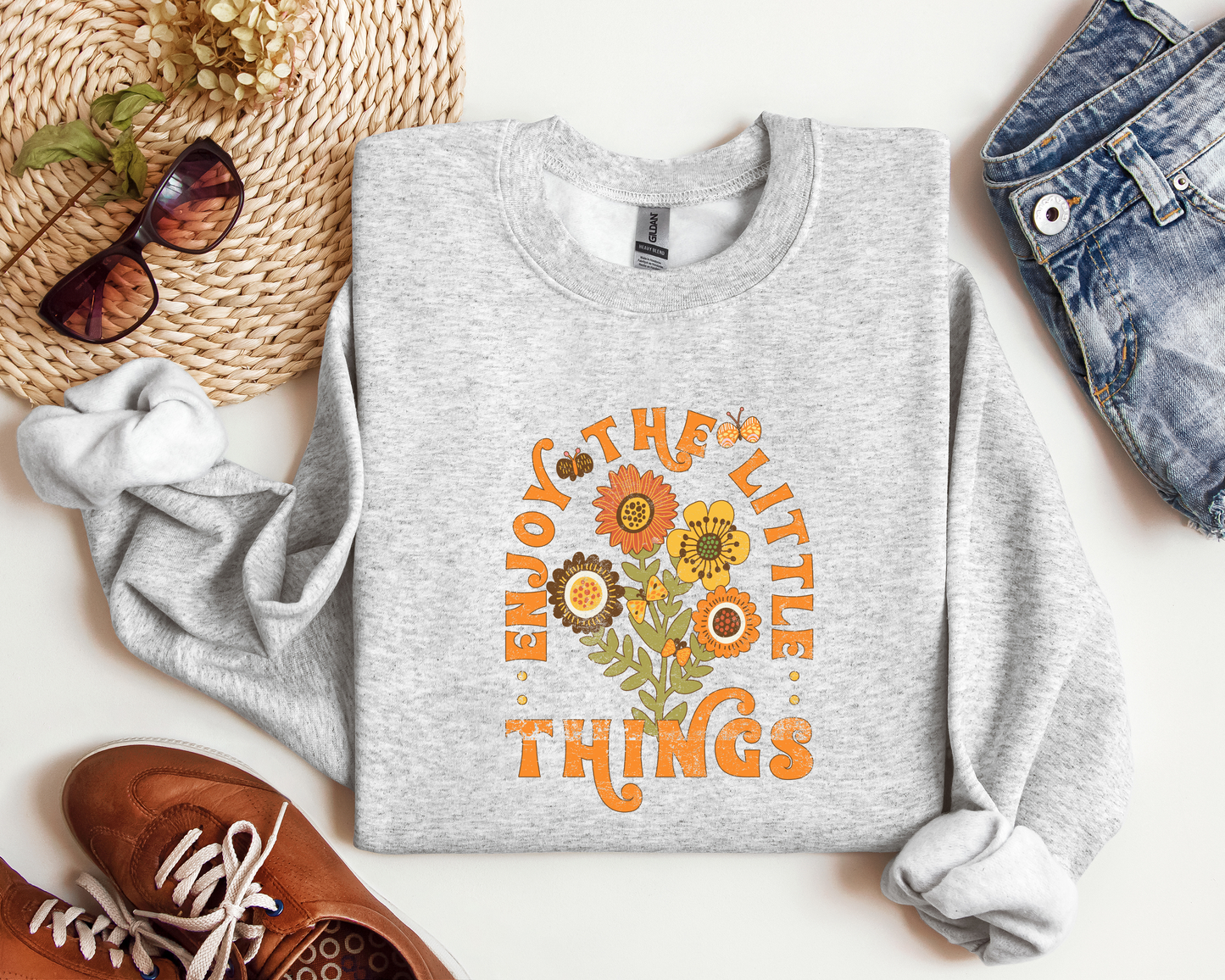 ENJOY THE LITTLE THINGS CREW