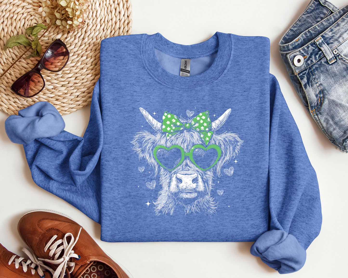 VINTAGE ST PATRICKS DAY HIGHLAND COW CREW