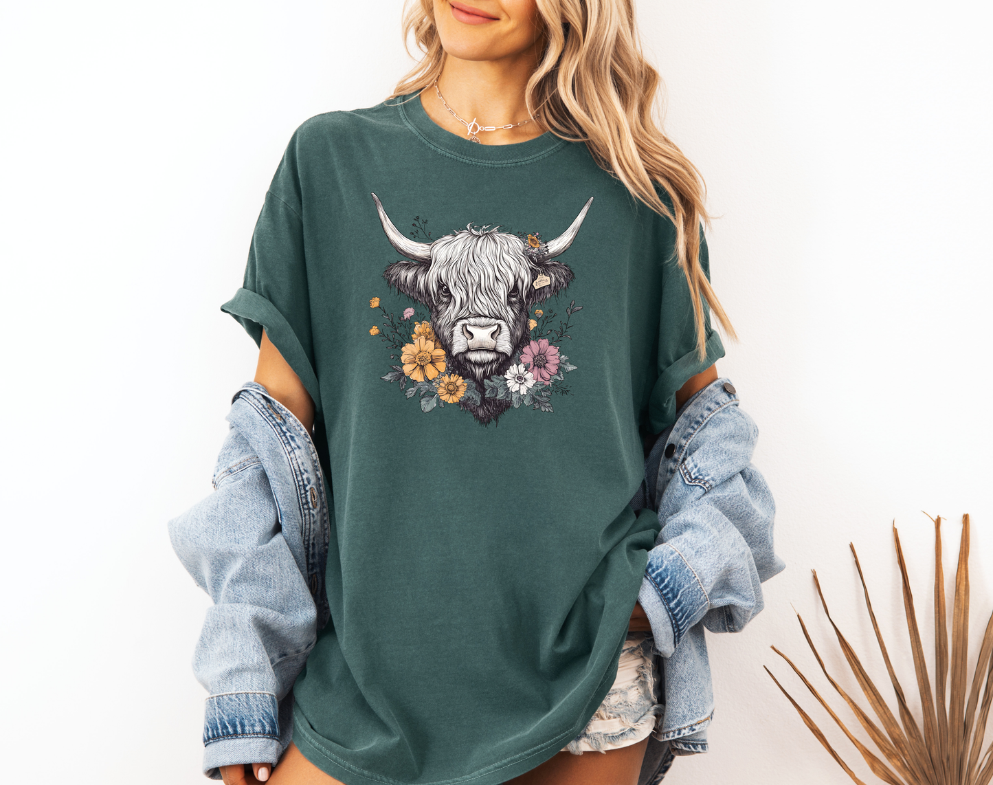 FLORAL HIGHLAND COW CC SHIRT