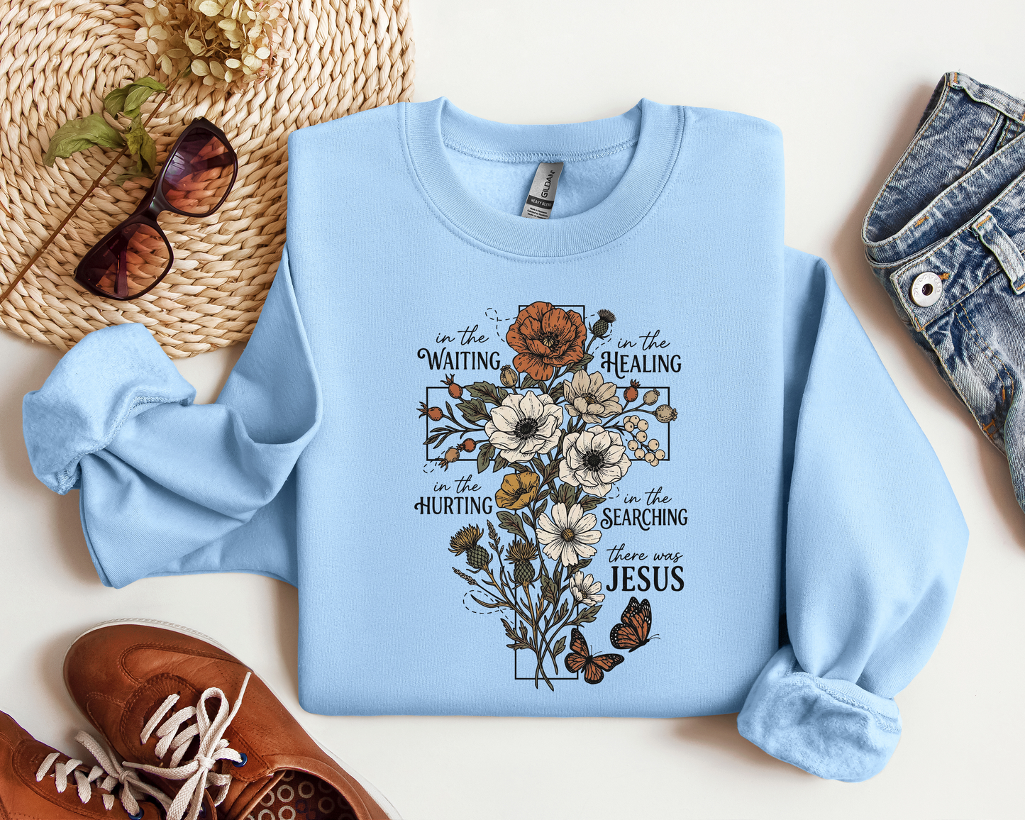 FLORAL CROSS CREW
