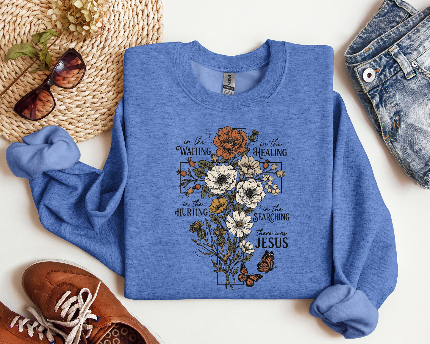 FLORAL CROSS CREW