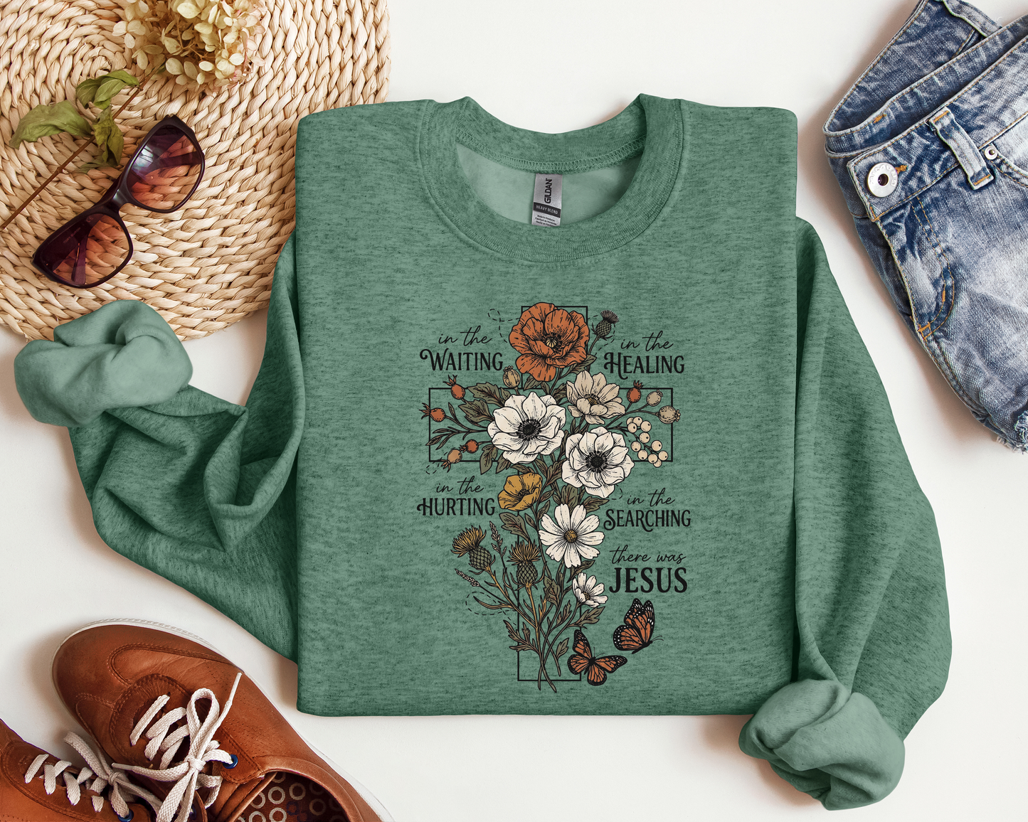 FLORAL CROSS CREW