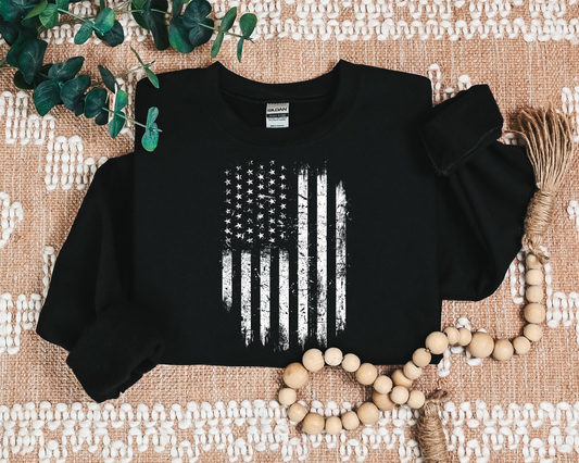 DISTRESSED FLAG CREW