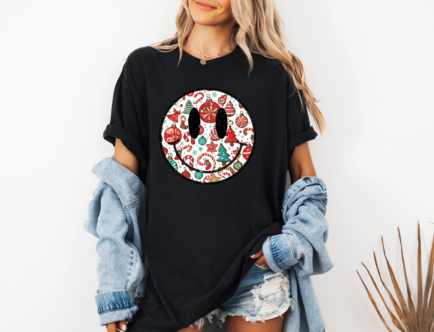 *NEW* RETRO CHIRSTMAS SMILE CC SHIRT