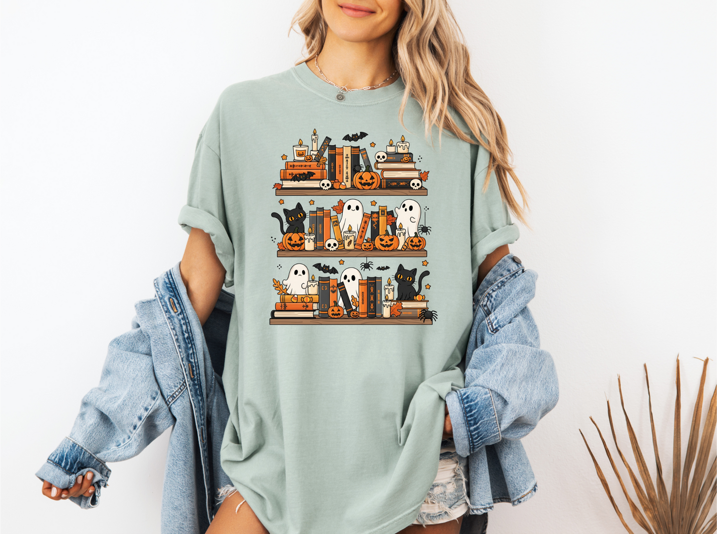 SPOOKY BOOKSHELF CC SHIRT