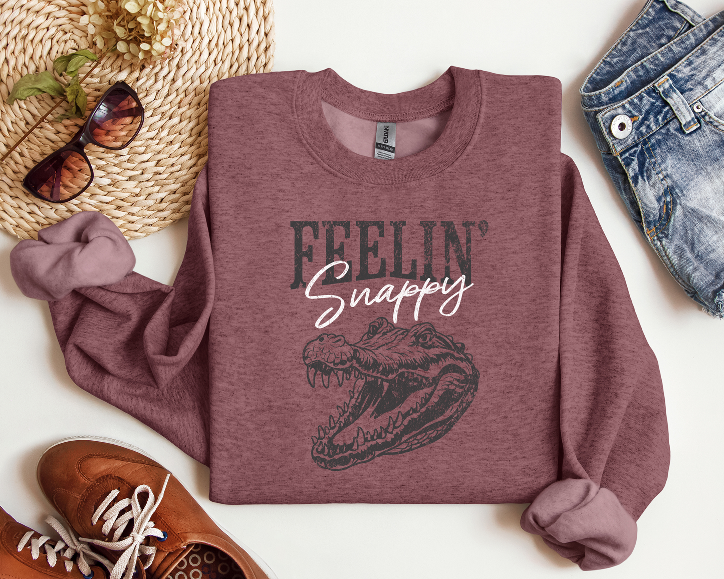 FEELING SNAPPY CREW