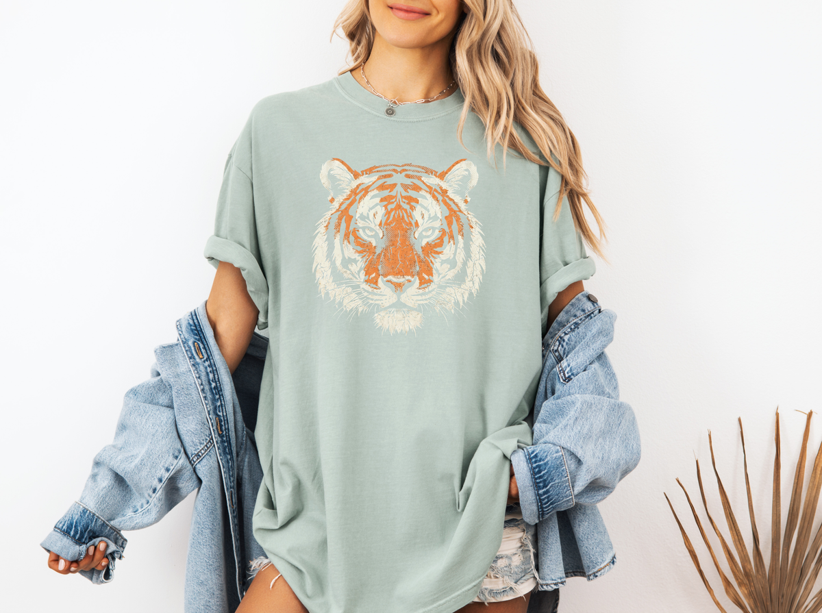 *NEW* DISTRESSED TIGER CC SHIRT