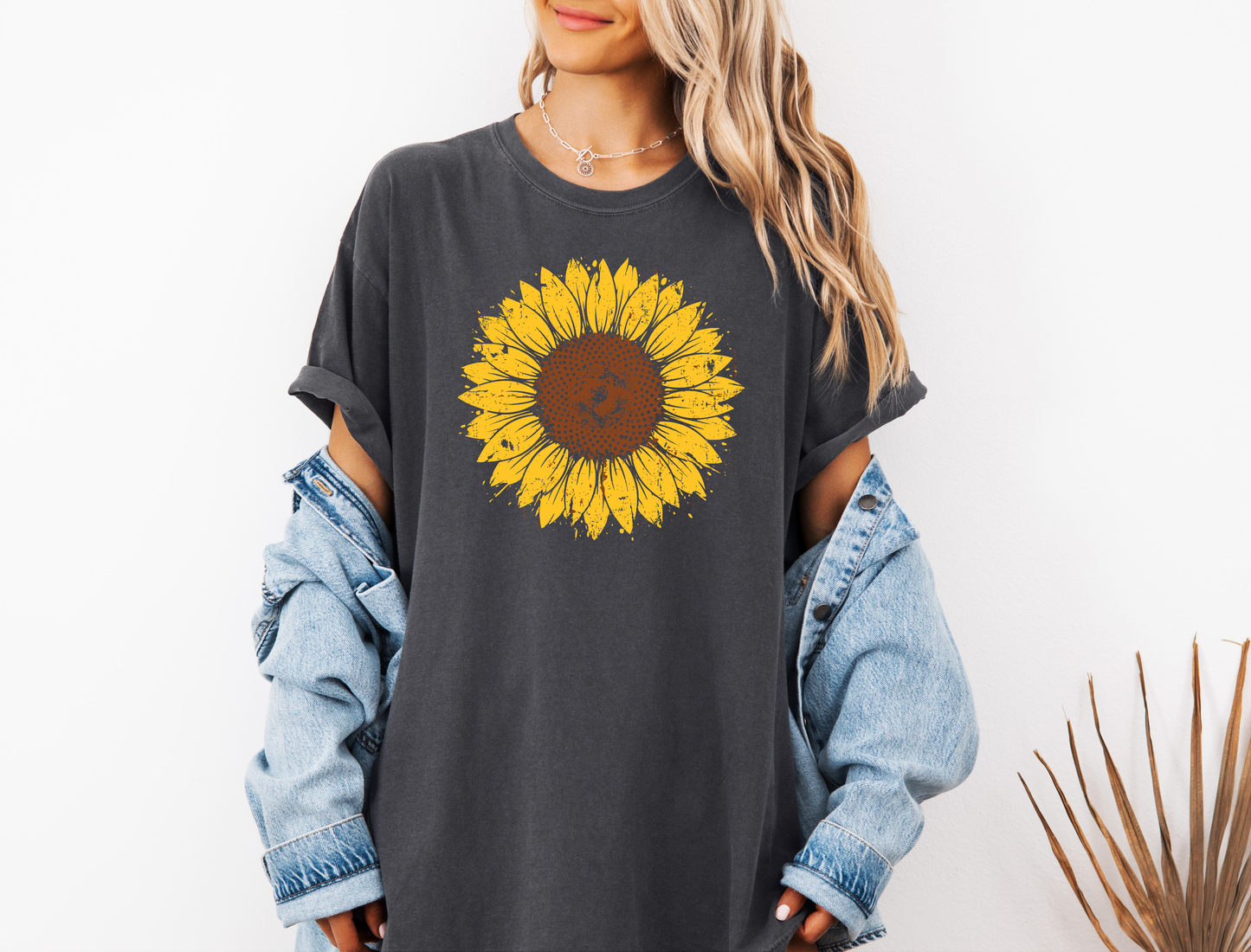 DISTRESSED SUNFLOWER CC SHIRT