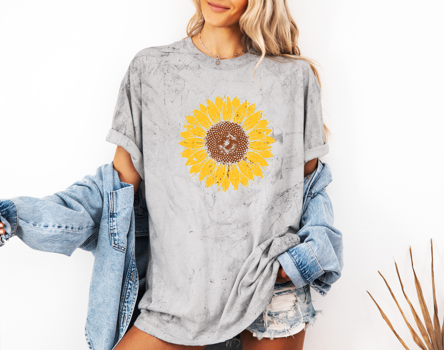 DISTRESSED SUNFLOWER CC SHIRT