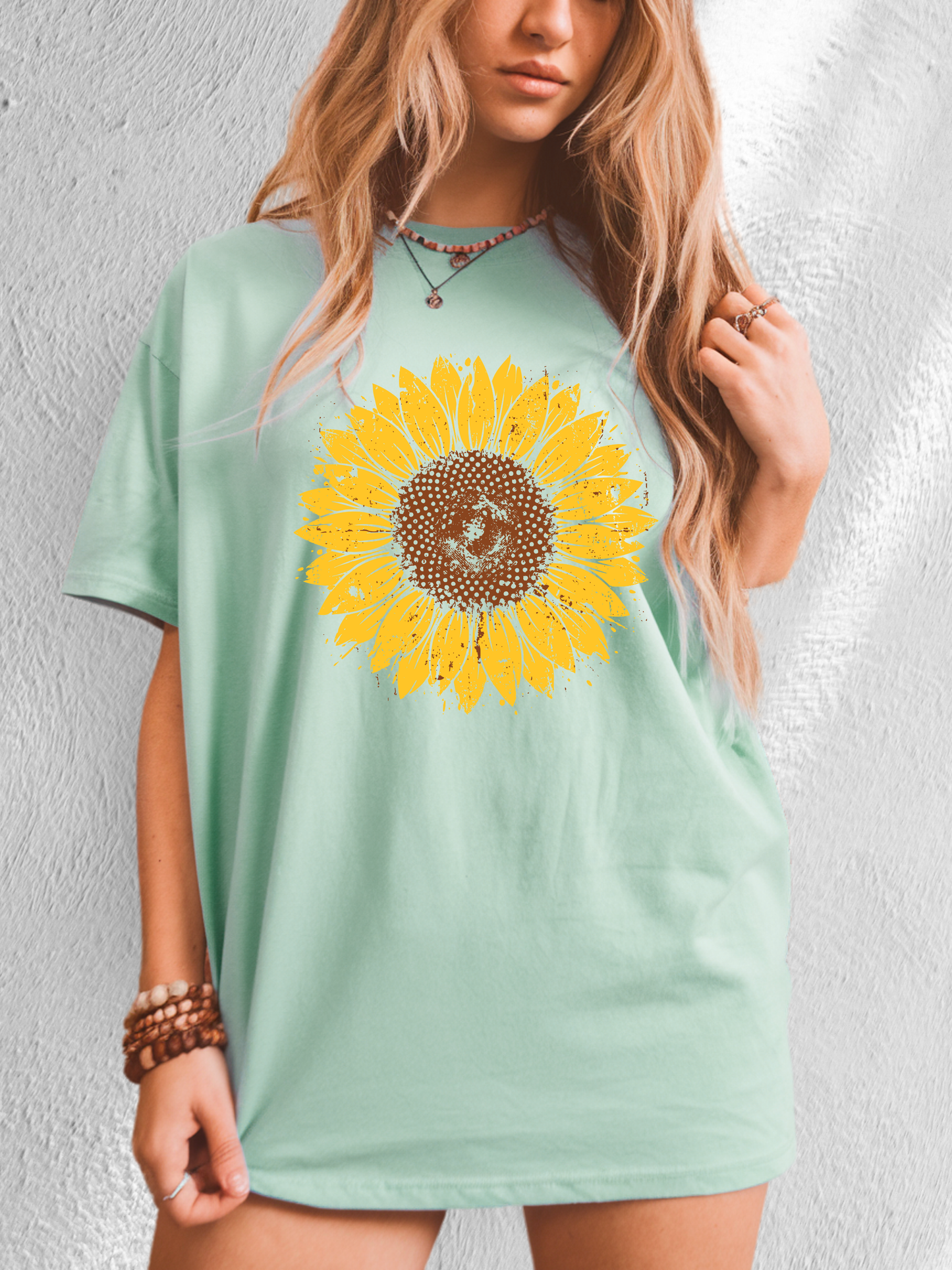 DISTRESSED SUNFLOWER CC SHIRT